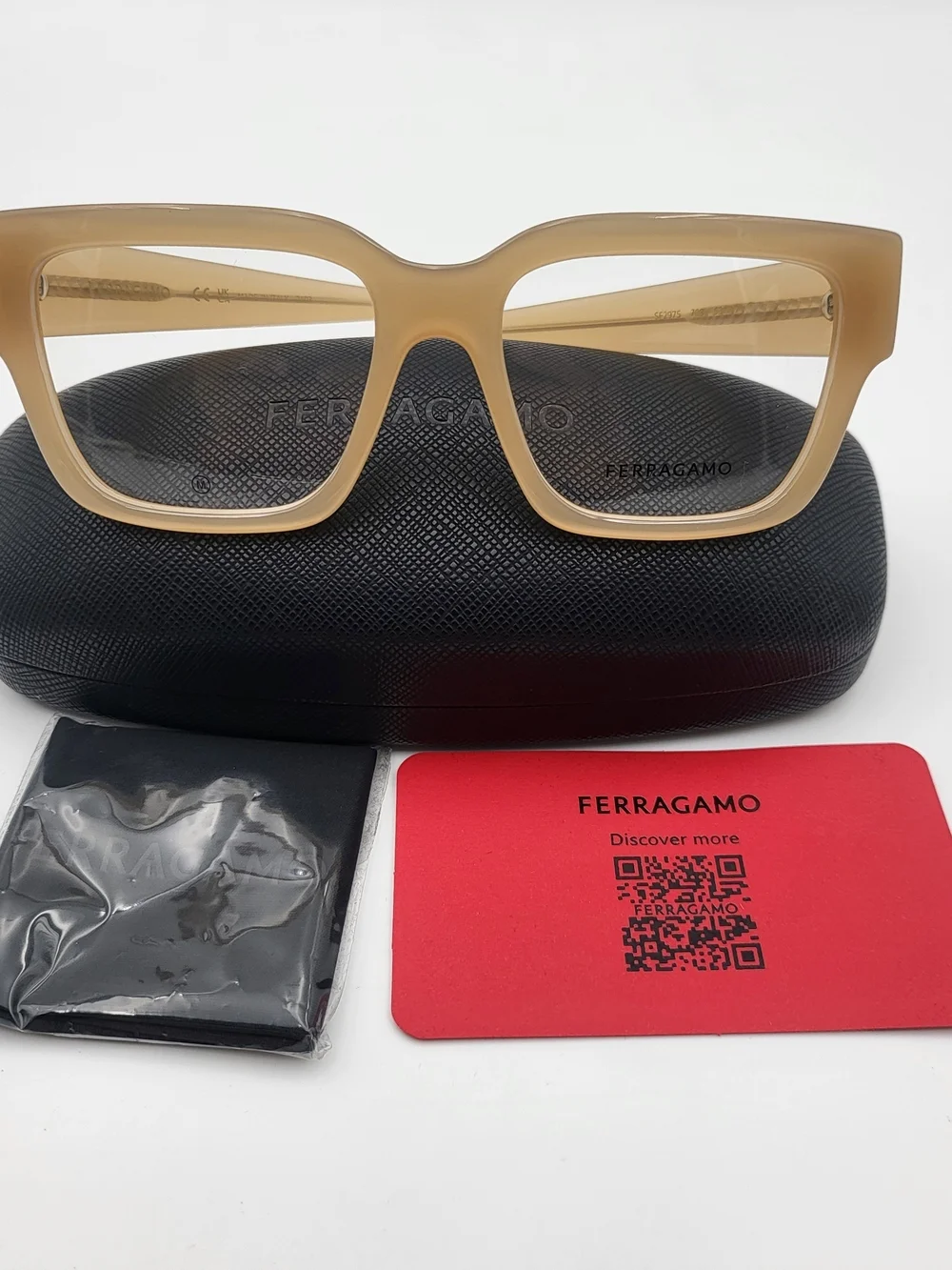 FERRAGAMO SF-2975708 Opaline Honey Eyeglasses, NWT..Authentic.
